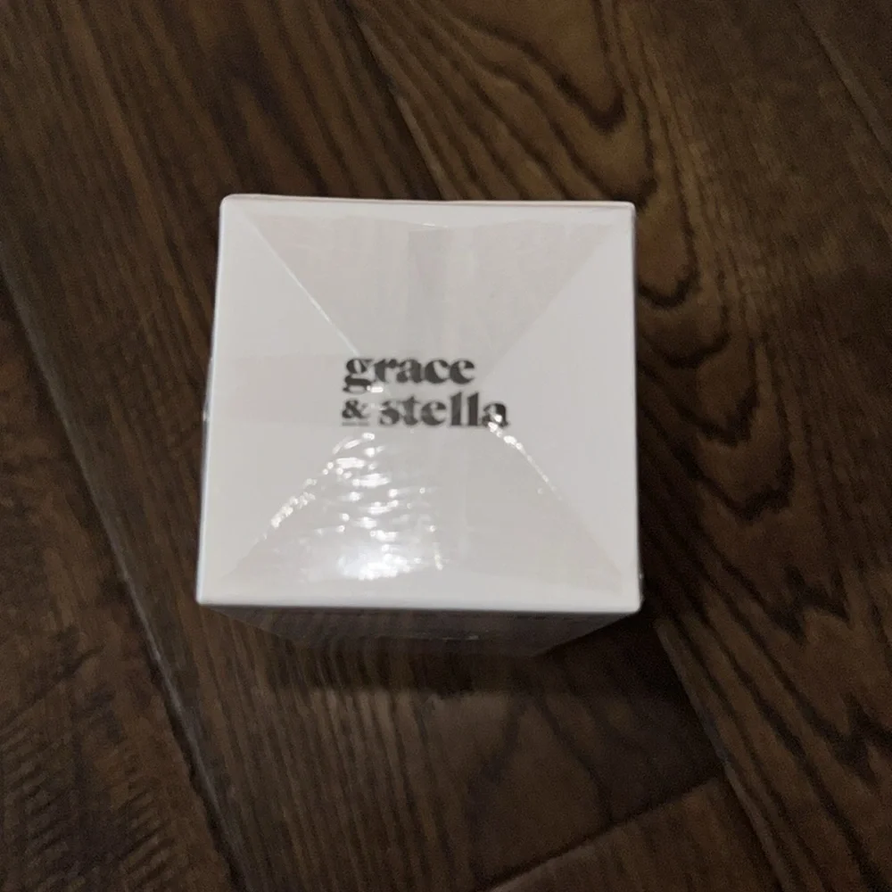 NWT Grace & Stella Pink Rose All Day Facial Spray Size 240 ml /8.11 fl.oz.